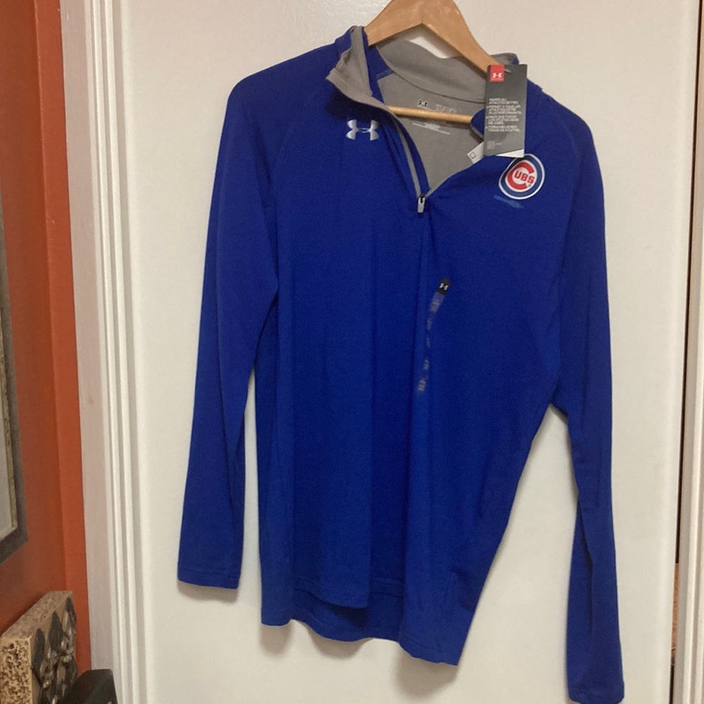 Under Armour Youth XL zippered Shirt brand new with Tags. Chicago  Cubs MLB
